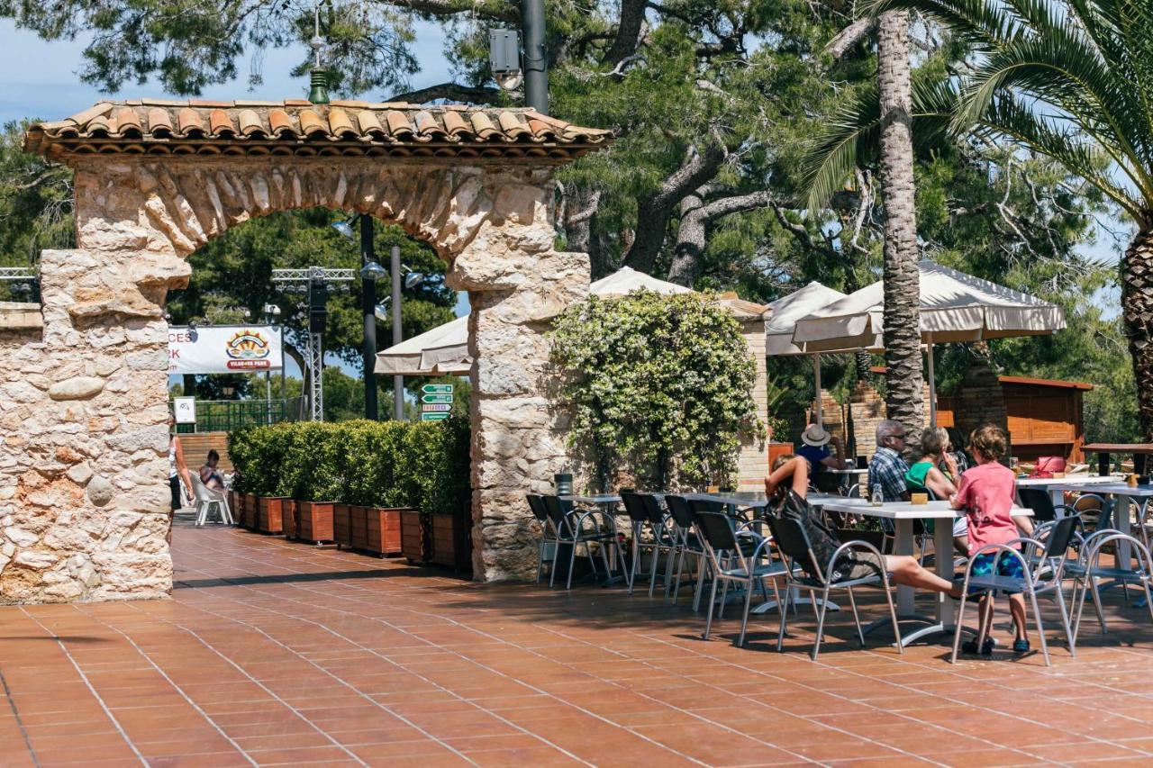 Camping Vilanova Park Vilanova i la Geltrú Exterior foto